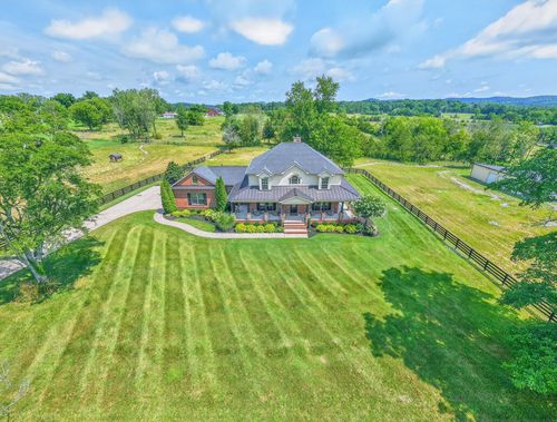 6738 Flat Creek Rd, College Grove, TN, 37046-9218 | Card Image