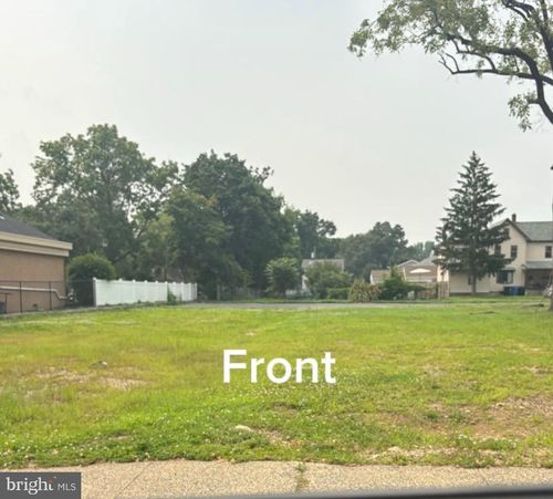 669 N Broad St, WOODBURY, NJ, 08096-1621 | Card Image