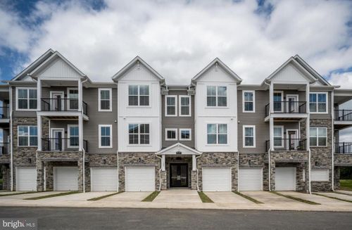 301-150 Valerian Loop, STAFFORD, VA, 22554 | Card Image