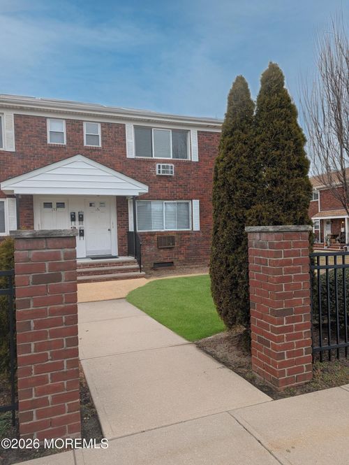 151 Wyckoff Rd, Eatontown, NJ, 07724-1841 | Card Image