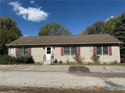 510 Wilson St, Genoa, OH, 43430-1752 | Card Image