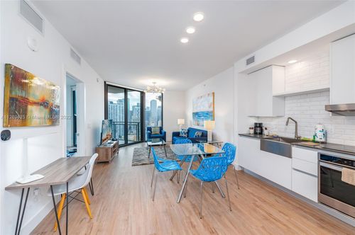 1-bedroom-650 Ne 2nd Ave, Miami, FL, 33132-2516 | Card Image
