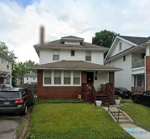 2035 Parkdale Ave, Toledo, OH, 43607-1635 | Card Image