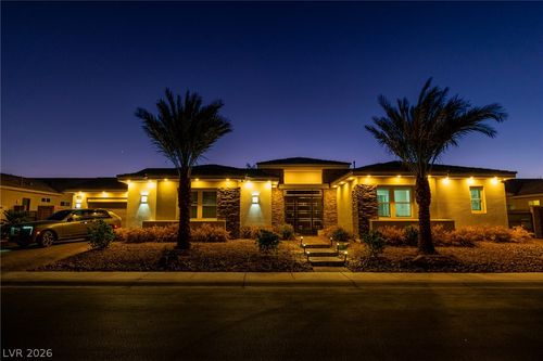 8233 Sweetwater Creek Way, Las Vegas, NV, 89113-4686 | Card Image