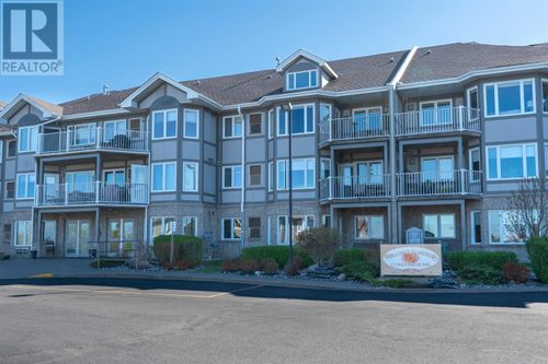 204-315 Hilldale Rd, Thunder Bay, ON, P7G1J7 | Card Image