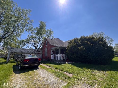 2115 S I St, Elwood, IN, 46036-2503 | Card Image