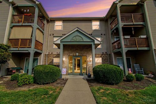 4941 N Arbor Woods Ct, Cincinnati, OH, 45248-1648 | Card Image