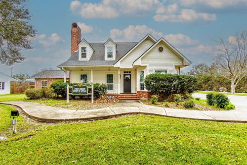 4198 Highway 1, Raceland, LA, 70394-3033 | Card Image