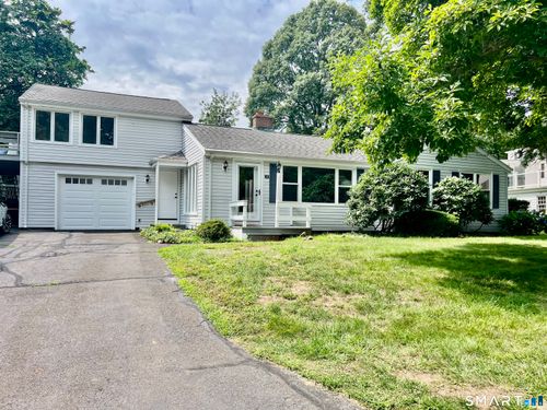 3 Bayview Ave, Branford, CT, 06405-5001 | Card Image