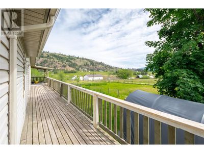 4816 S Grandview Flats Rd, House other with 4 bedrooms, 3 bathrooms and 2 parking in Armstrong BC | Image 2