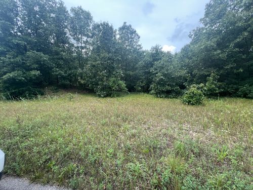 305 Pike Rd, Beaverville, IL, 60912 | Card Image