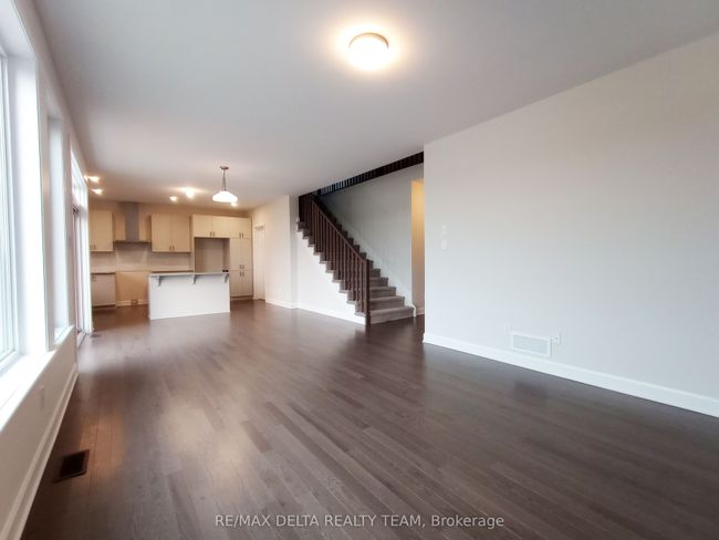 801 Gamble Dr, House other with 4 bedrooms, 3 bathrooms and 4 parking in Russell ON | Image 10