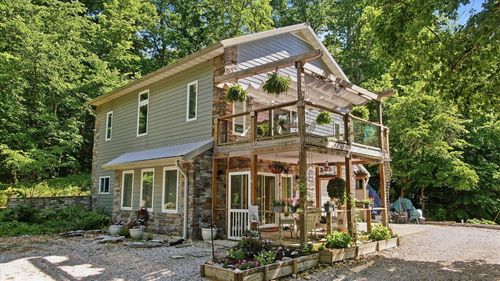 552 Mark Trl, Sparta, MO, 65753-9070 | Card Image