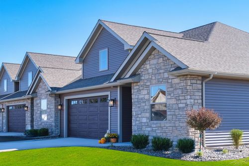 1 Willow Pointe Drive, Tittabawassee Township, MI, 48623 | Card Image