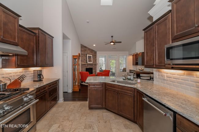 169 Dudi Trl, House other with 3 bedrooms, 3 bathrooms and null parking in Vonore TN | Image 27