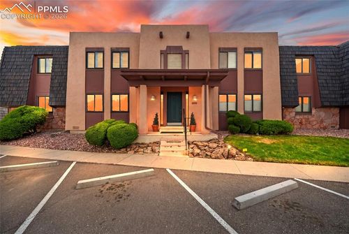 d-2979 Mesa Rd, Colorado Springs, CO, 80904-1129 | Card Image