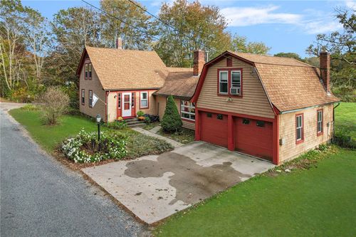 11 Briggs Rd, Foster, RI, 02825-1204 | Card Image