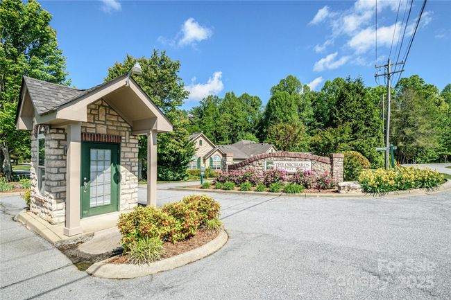 70 Cameo Dr, House other with 4 bedrooms, 3 bathrooms and null parking in Flat Rock NC | Image 47