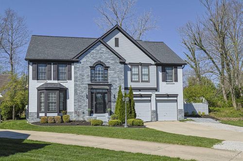 9825 Orchard Club Dr, Montgomery, OH, 45242-4467 | Card Image