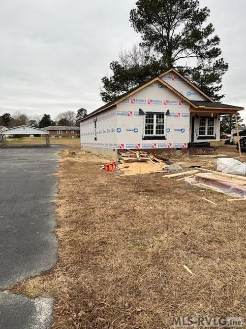 209 Purdy Rd, Emporia, VA, 23847-2773 | Card Image