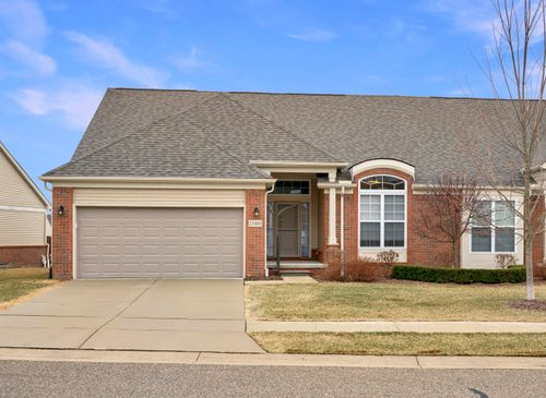 21868 Kensett Dr, Macomb, MI, 48042-3837 | Card Image