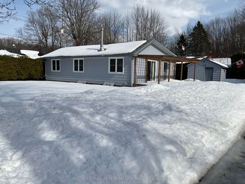 21052 Birch Ave, Lancaster, ON, K0C1N0 | Card Image