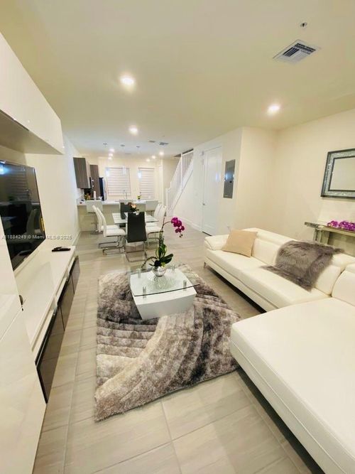 apt-108-6416 Nw 102nd Ct, Doral, FL, 33178-3093 | Card Image