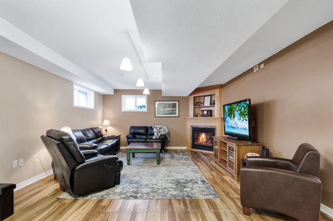 21 Dunsmore Lane, House other with 4 bedrooms, 3 bathrooms and 2 parking in Barrie ON | Image 25