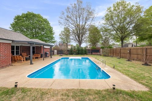 9333 Breakstone Cv, Collierville, TN, 38017-9740 | Card Image