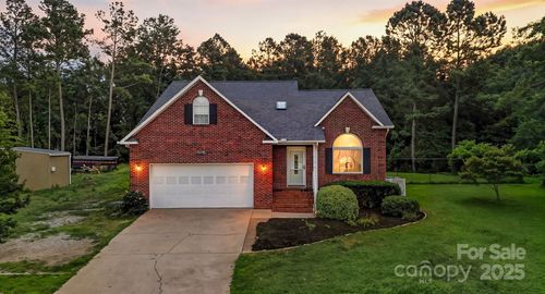 157 Whittington Ridge Dr, Taylorsville, NC, 28681-8175 | Card Image