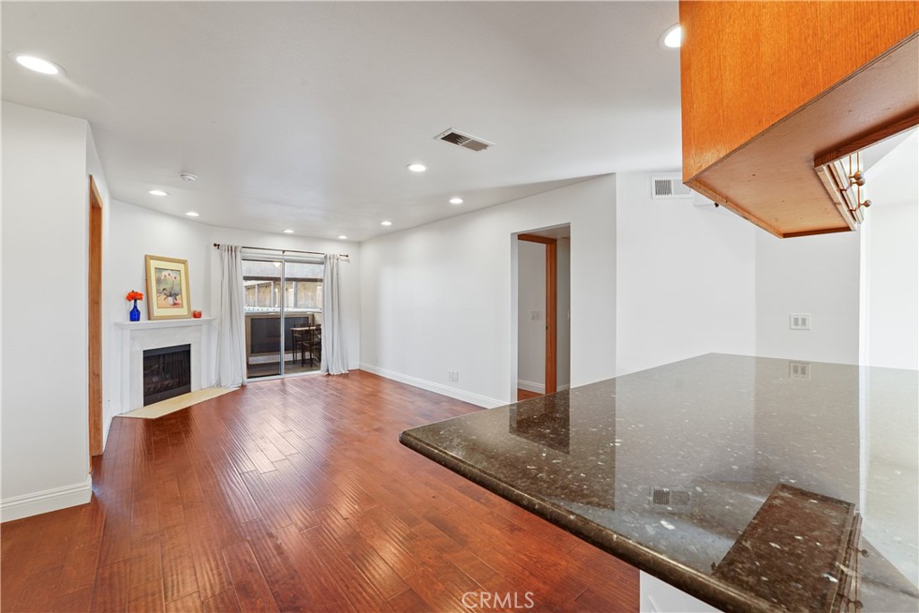 Residential Lease in Long Beach 3