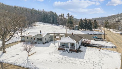 109 E Winter Ave, ELMWOOD, WI, 54740-8832 | Card Image