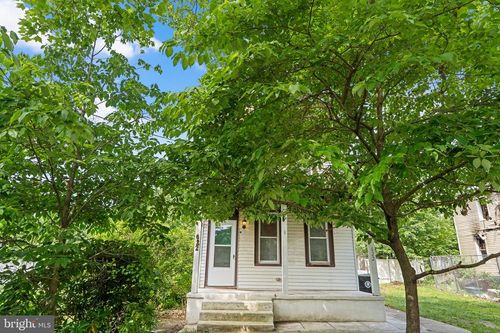 622 S Pompess Ave, Cinnaminson, NJ, 08077-1816 | Card Image
