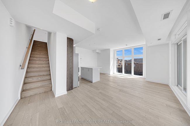 2 - 188 Angus Dr, Condo with 3 bedrooms, 2 bathrooms and null parking in Ajax ON | Image 12