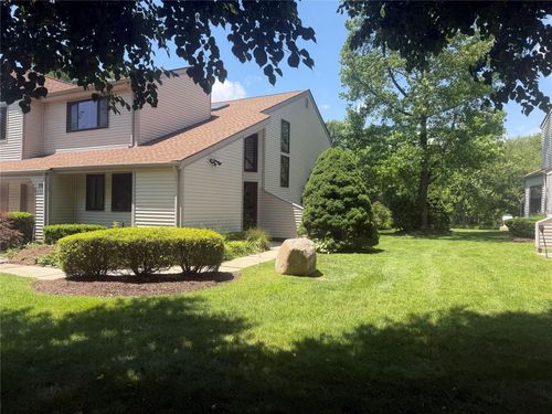 15 Lakeridge Dr, Huntington, NY, 11743-3962 | Card Image