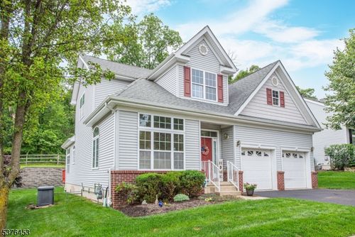 103 Ondish Ct, Mount Arlington, NJ, 07856-2324 | Card Image