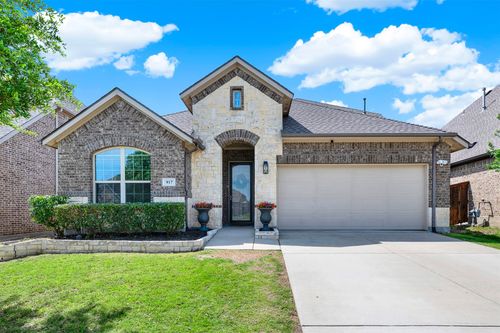 917 Llano Falls Dr, McKinney, TX, 75071-3553 | Card Image