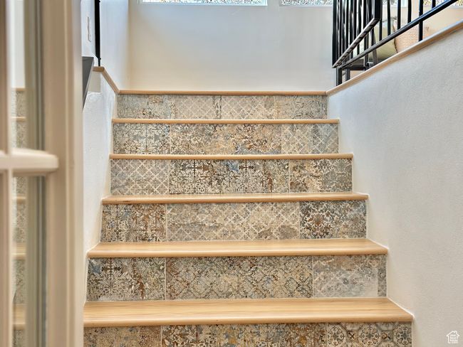 View of stairs | Image 25