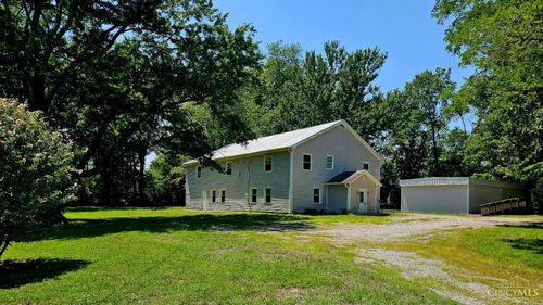2295 Hillcrest Dr, Conneaut, OH, 44030 | Card Image