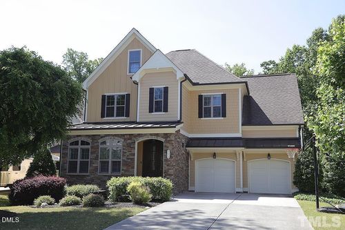 824 Laurel Garden Way, Cary, NC, 27513-2046 | Card Image