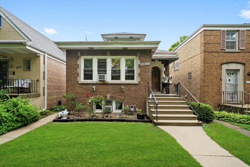 3506 Elmwood Ave, Berwyn, IL, 60402-3840 | Card Image