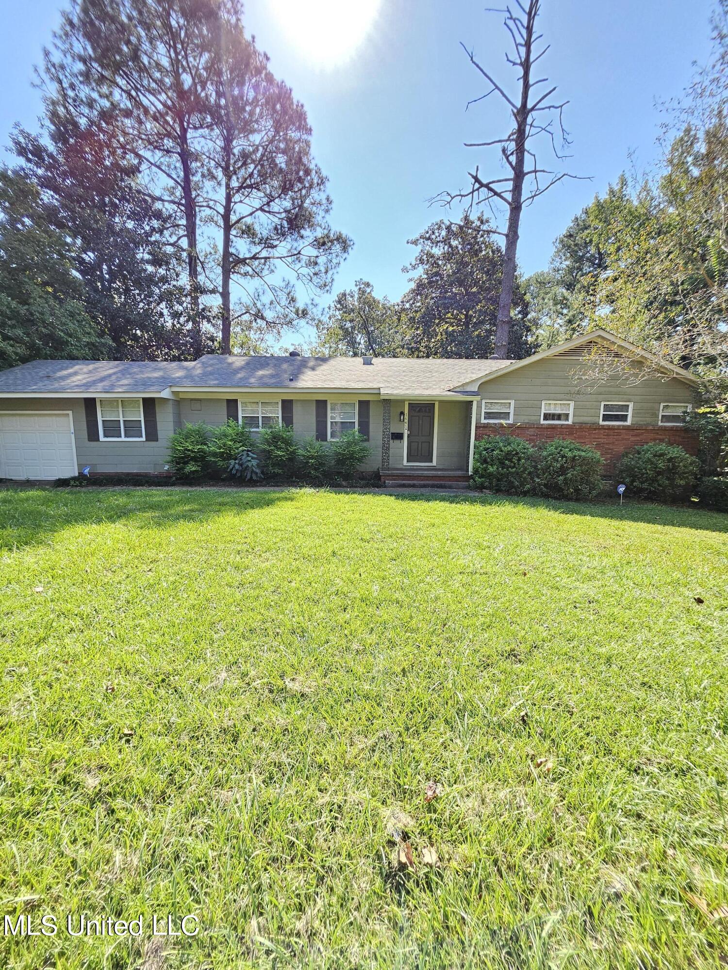 1645 Lockwood Avenue, For Sale in Jackson Zoocasa