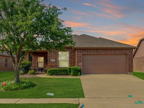 5135 Crystal Lake Ave, Krum, TX, 76249-6049 | Card Image