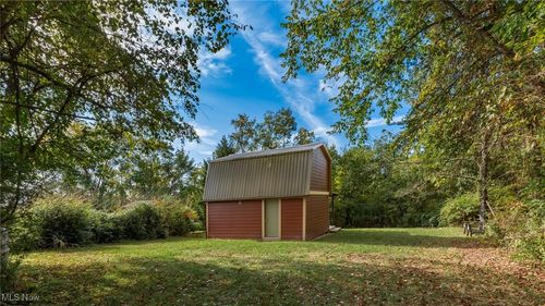 55289 Iowa Rd, Cumberland, OH, 43732-9346 | Card Image