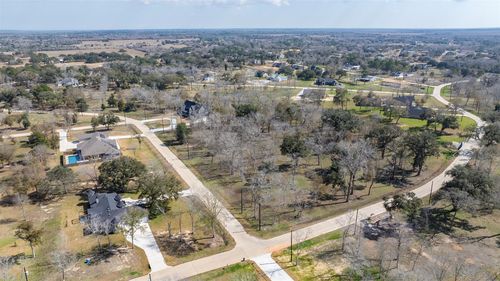 4707 Shadow Pond Ln, Alvin, TX, 77511-2181 | Card Image