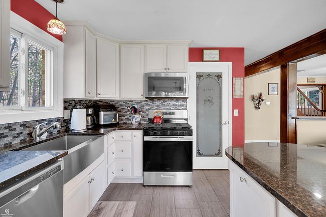 Kitchen | Image 6
