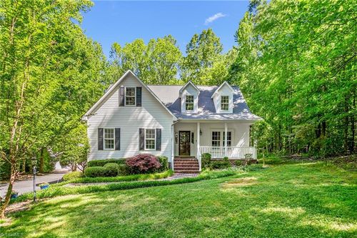 902 & 904 Raylewood Ct, Greensboro, NC, 27406-8891 | Card Image