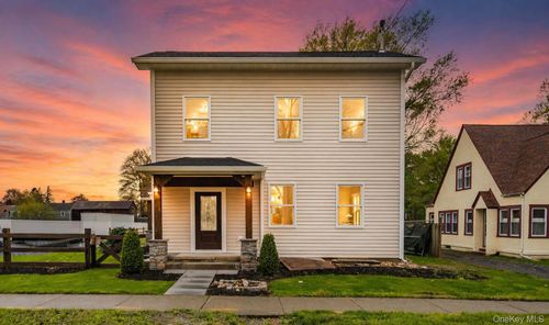 4407 Albany Post Rd, Hyde Park, NY, 12538-1550 | Card Image