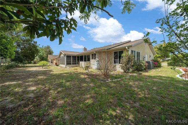 ROAD - 8450 Sw 115 Th Street Rd, House other with 3 bedrooms, 2 bathrooms and 2 parking in OCALA FL | Image 20