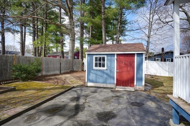 52 Main St, House other with 3 bedrooms, 1 bathrooms and 4 parking in Medway MA | Image 24